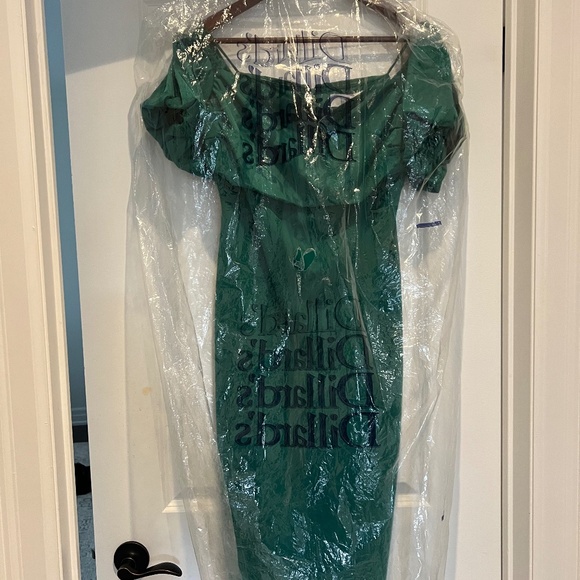 Badgley Mischka Brand new with tags - Picture 1 of 2